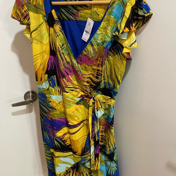 The New York and company Women dress - Picture 3 of 7